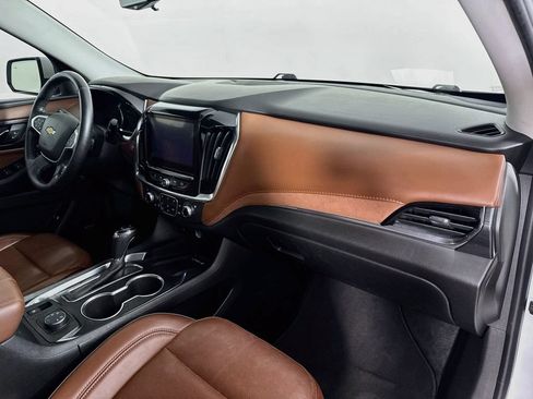 Used 2019 Chevrolet Traverse High Country AWD/4WD image 33