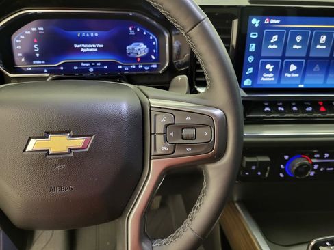 Certified 2024 Chevrolet Silverado 1500 High Country w/ High Country Premium Package image 7