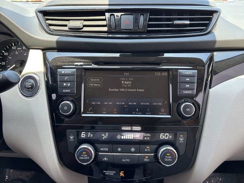 Used 2021 Nissan Rogue Sport SV FWD image 20
