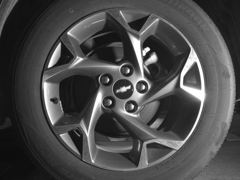 Used 2025 Chevrolet Trax LT w/ LT Convenience Package FWD image 14