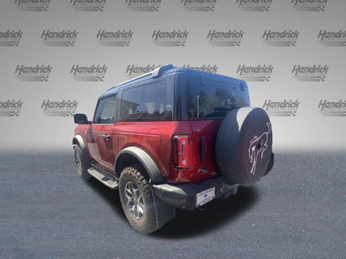 Used 2025 Ford Bronco Badlands image 13