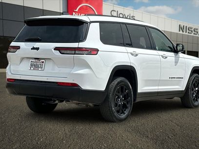 Used 2024 Jeep Grand Cherokee L Laredo