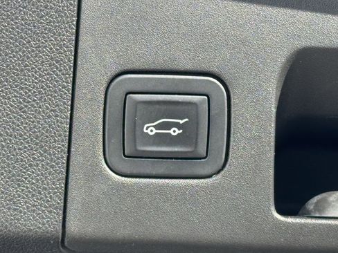 Used 2019 Cadillac XT4 Sport image 11