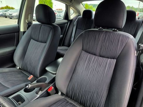 Used 2017 Nissan Sentra SV FWD image 30