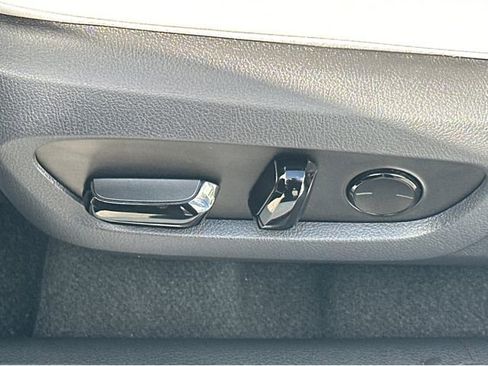 Certified 2023 Lexus RX 350 Premium w/ Accessory Package (K3) image 11