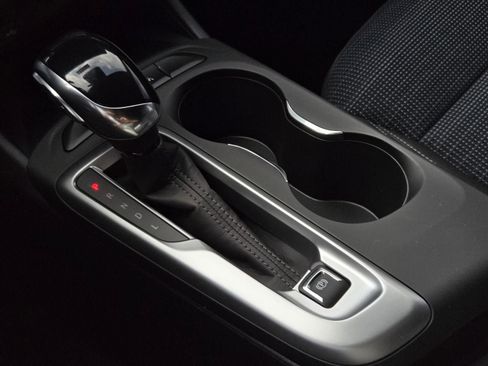 New 2026 Buick Envista Sport Touring w/ Convenience I Package FWD image 9