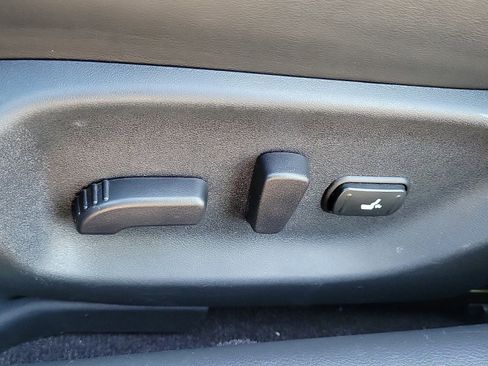 Used 2019 INFINITI Q50 Signature Edition w/ Cargo Package (L96) image 14