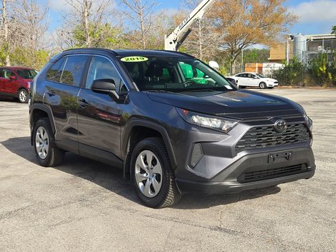 Used 2019 Toyota RAV4 LE w/ All Weather Liner Package image 3