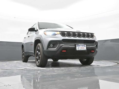 Used 2023 Jeep Compass Trailhawk image 35