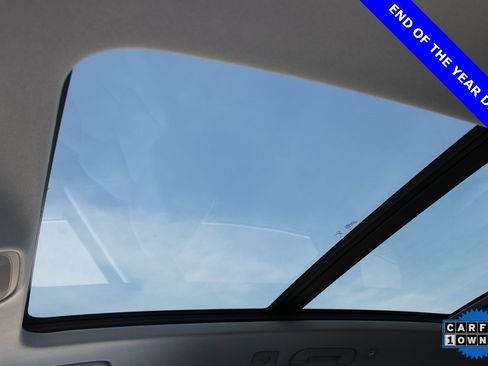 Used 2024 Audi Q5 2.0T Prestige w/ Prestige Package image 23