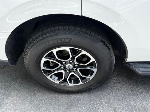 Used 2022 Ford Expedition XL AWD/4WD image 12