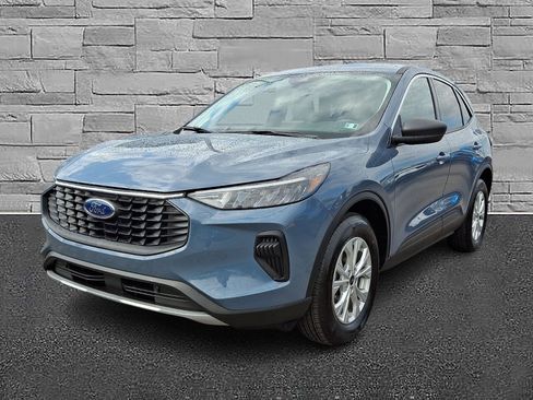 Certified 2023 Ford Escape Active AWD/4WD image 4