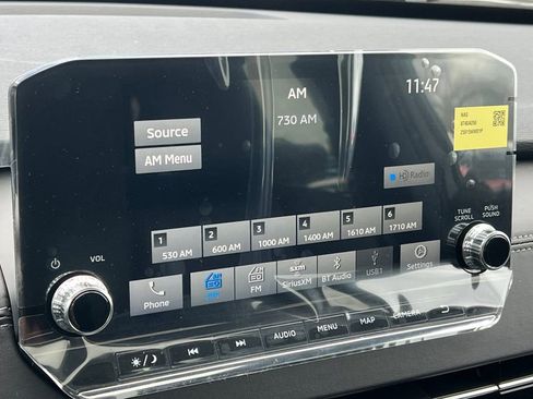 New 2025 Mitsubishi Outlander SEL image 19