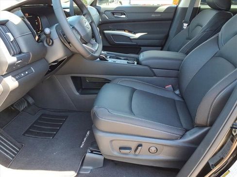 New 2026 Nissan Pathfinder SL AWD/4WD image 7