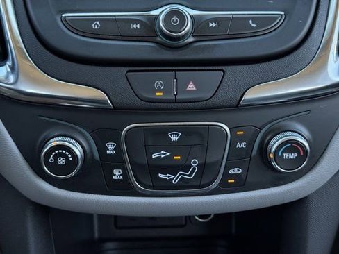 Certified 2024 Chevrolet Equinox LS w/ LS Convenience Package image 19