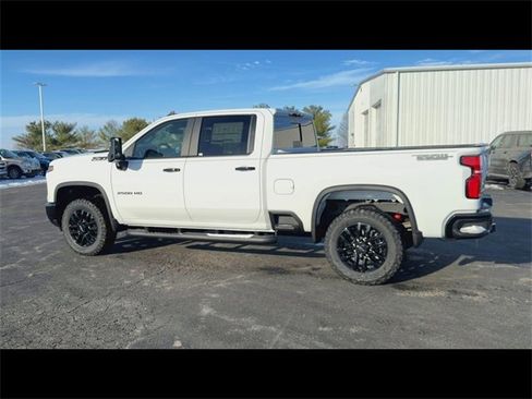 New 2026 Chevrolet Silverado 2500 LT w/ Trail Boss Package image 6