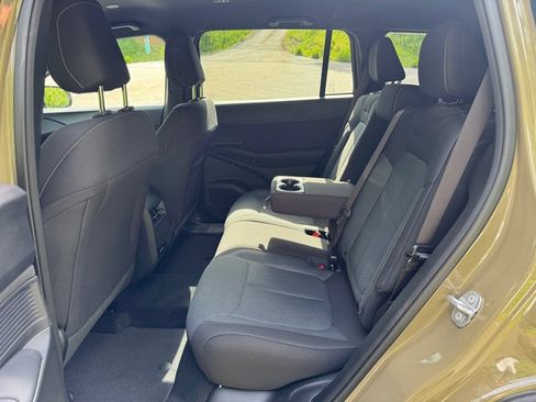 New 2026 Jeep Cherokee Laredo AWD/4WD image 15