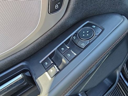 Used 2025 Ford Expedition Max Active AWD/4WD image 8