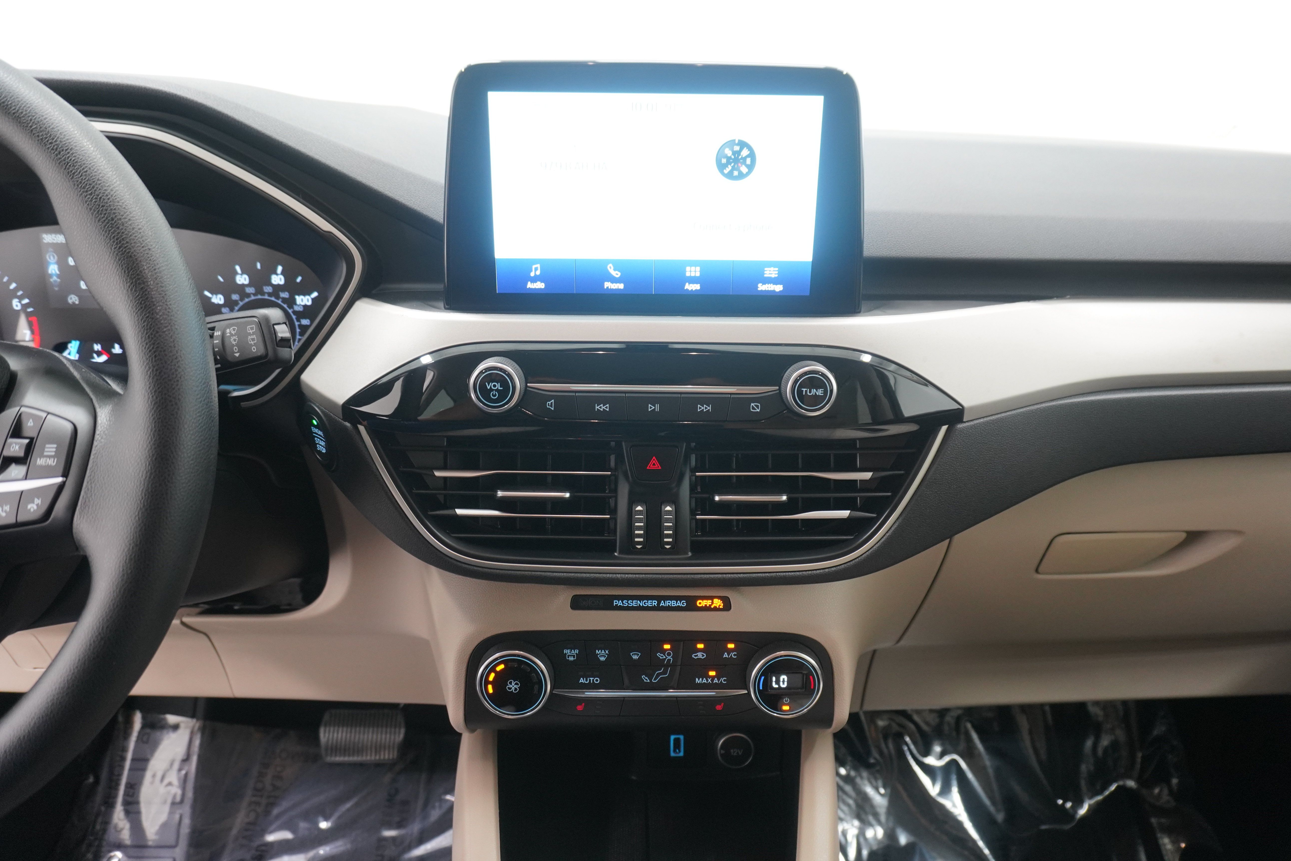 Used 2020 Ford Escape SE FWD image 19