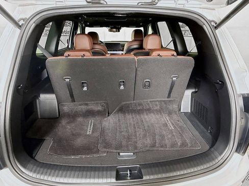 Used 2023 Kia Telluride EX w/ EX Captain's Chair Package image 31