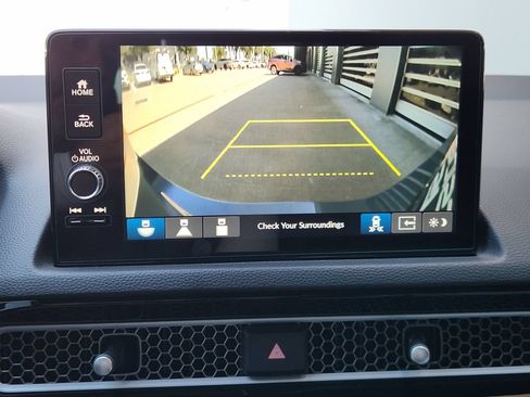 Used 2025 Honda Civic Sport image 17