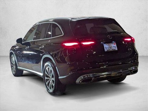 Certified 2025 Mercedes-Benz GLC 300 image 6