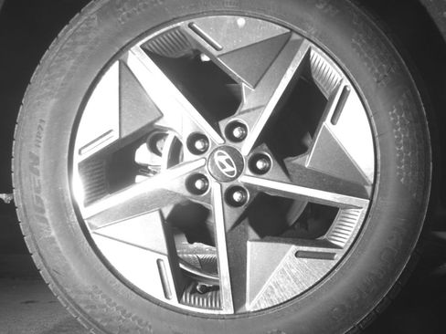 Used 2025 Hyundai Tucson SEL FWD image 18