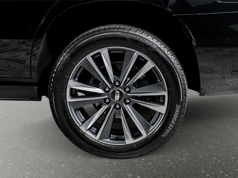 Used 2026 Cadillac Escalade Sport w/ LPO, Floor Liner Package AWD/4WD image 30