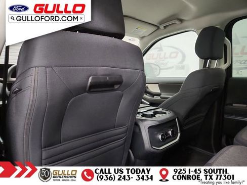 Used 2025 Ford Expedition Active image 16