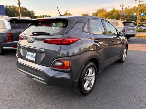 Used 2021 Hyundai Kona SE FWD image 6