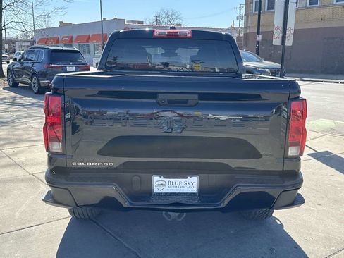 Used 2023 Chevrolet Colorado W/T image 6
