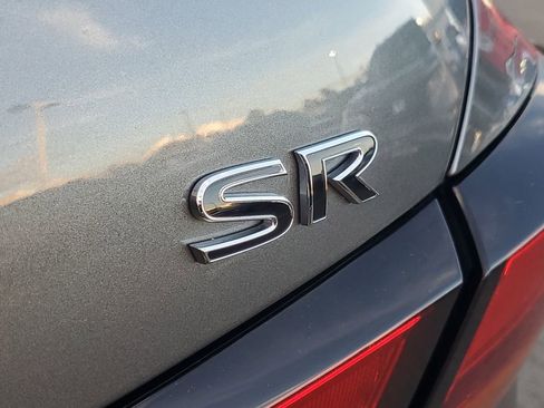 Used 2021 Nissan Altima 2.5 SR image 8