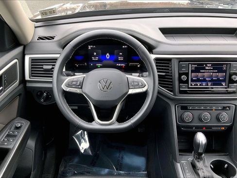 Used 2022 Volkswagen Atlas SE image 5