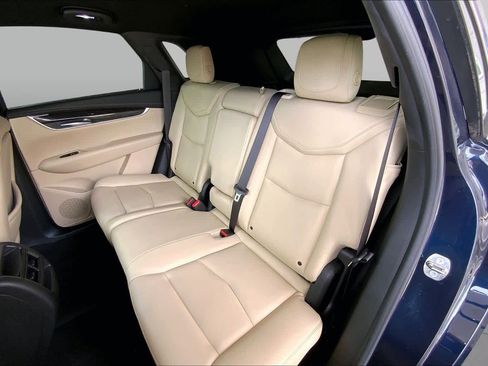 Used 2017 Cadillac XT5 FWD image 21