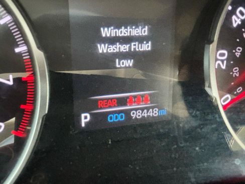 Used 2021 Toyota RAV4 XLE Premium FWD image 16