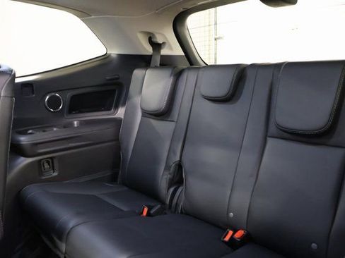 Certified 2024 Subaru Ascent Touring image 31