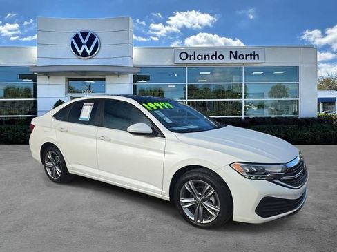 Used 2023 Volkswagen Jetta SE w/ Panoramic Sunroof Package FWD image 1