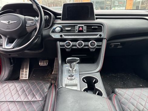 Used 2019 Genesis G70 3.3T Dynamic image 8