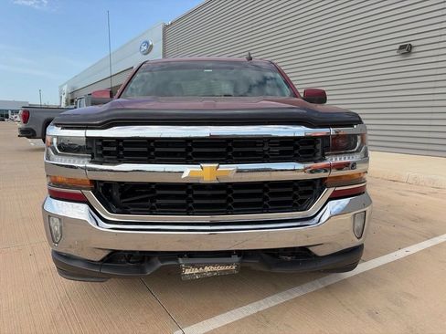 Used 2018 Chevrolet Silverado 1500 LT w/ Texas Edition AWD/4WD image 6