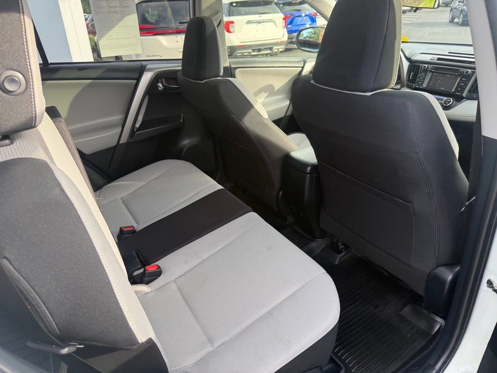 Certified 2018 Toyota RAV4 XLE AWD/4WD image 20