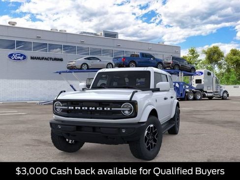 New 2026 Ford Bronco Outer Banks AWD/4WD image 2