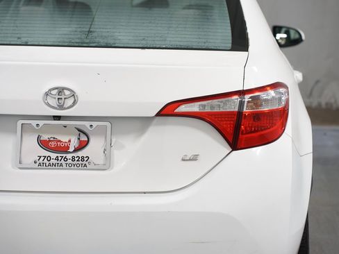 Used 2016 Toyota Corolla S image 10