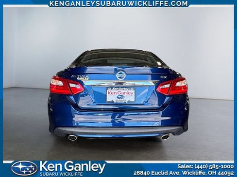 Used 2016 Nissan Altima 2.5 SR FWD image 4