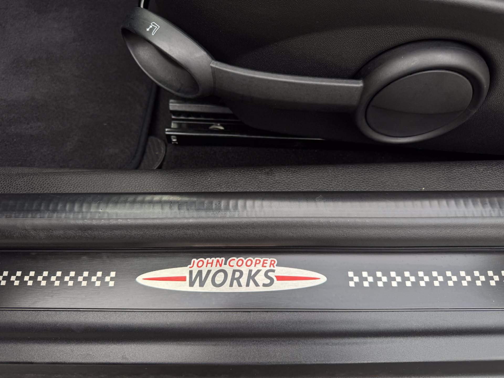 Used 2013 MINI Cooper Roadster S FWD image 28