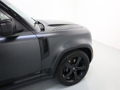 Used 2023 Land Rover Defender 90 V8 image 74