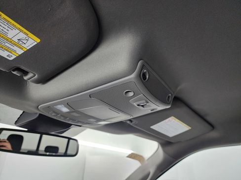 Used 2021 Ford F250 Lariat w/ Lariat Value Package image 13