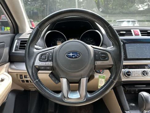 Used 2016 Subaru Legacy 2.5i Premium AWD/4WD image 8
