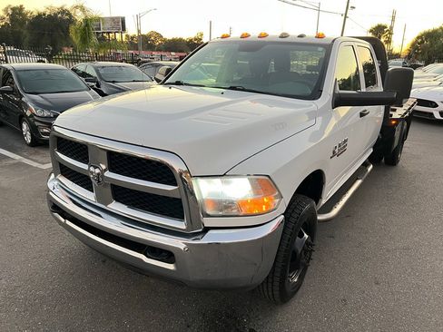 Used 2018 RAM 3500 Tradesman w/ Chrome Appearance Group image 43