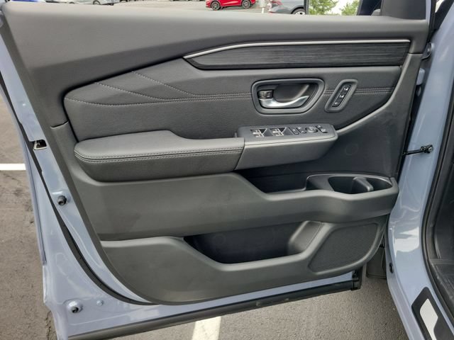 New 2026 Honda Pilot Touring image 38
