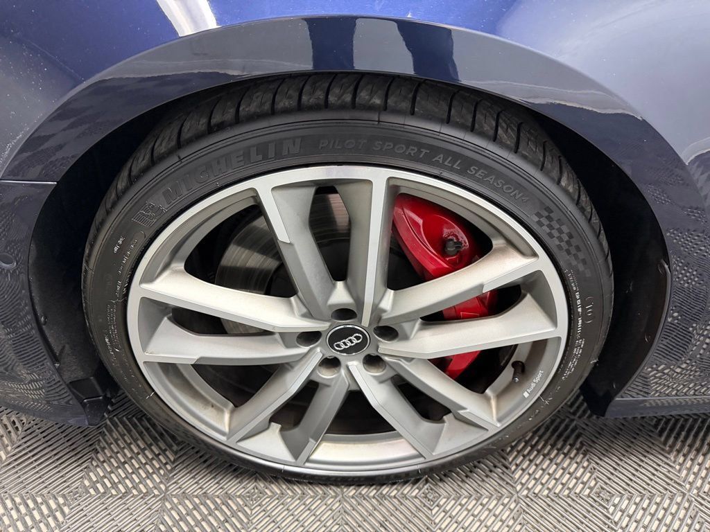Used 2020 Audi S6 Premium Plus w/ S Sport Package AWD/4WD image 21